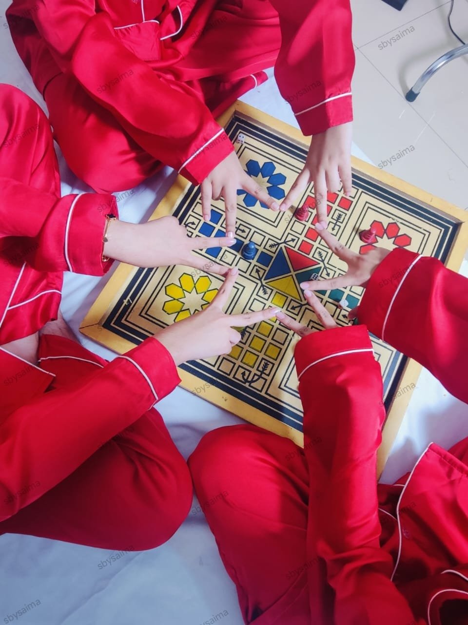 Crimson Nights Silk Set