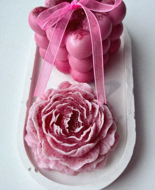 Peony Flower Candle with try