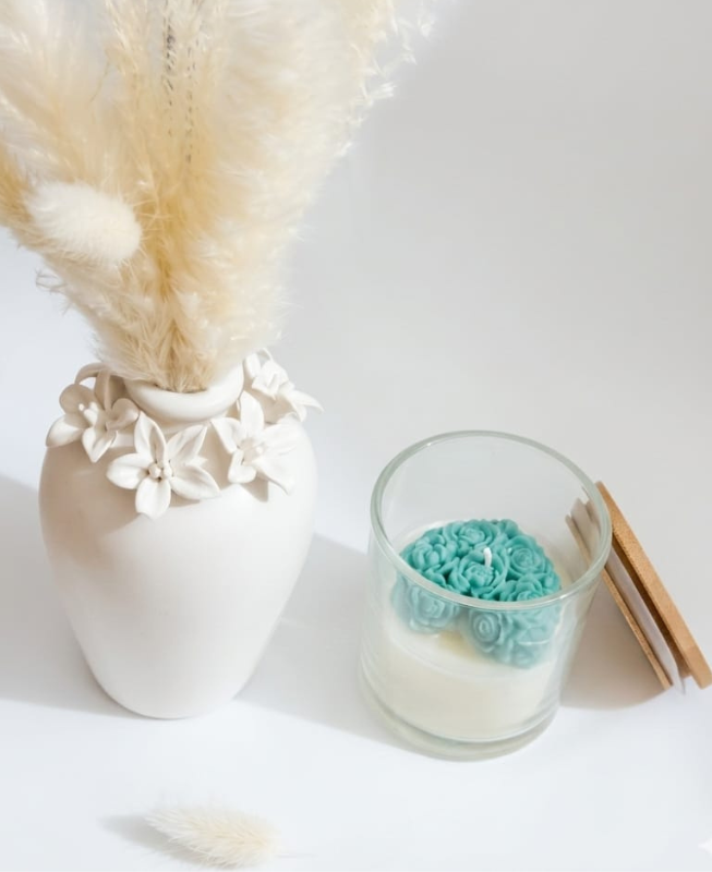Oud Supreme Scented Jar Candle - Image 3